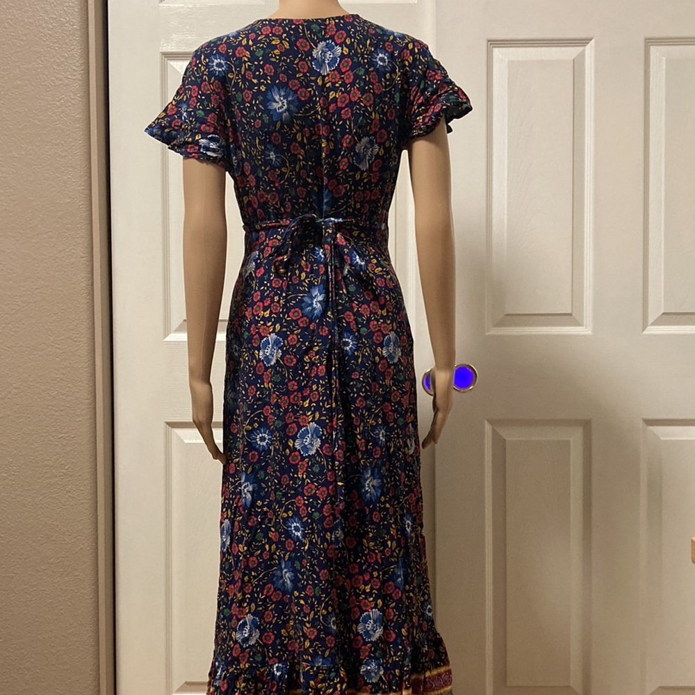 Zesica M Maxi Dress - Picture 3 of 5